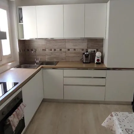 Mimose Apartment