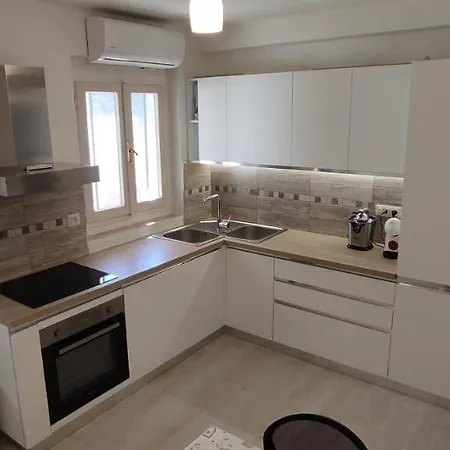 Mimose Apartment *